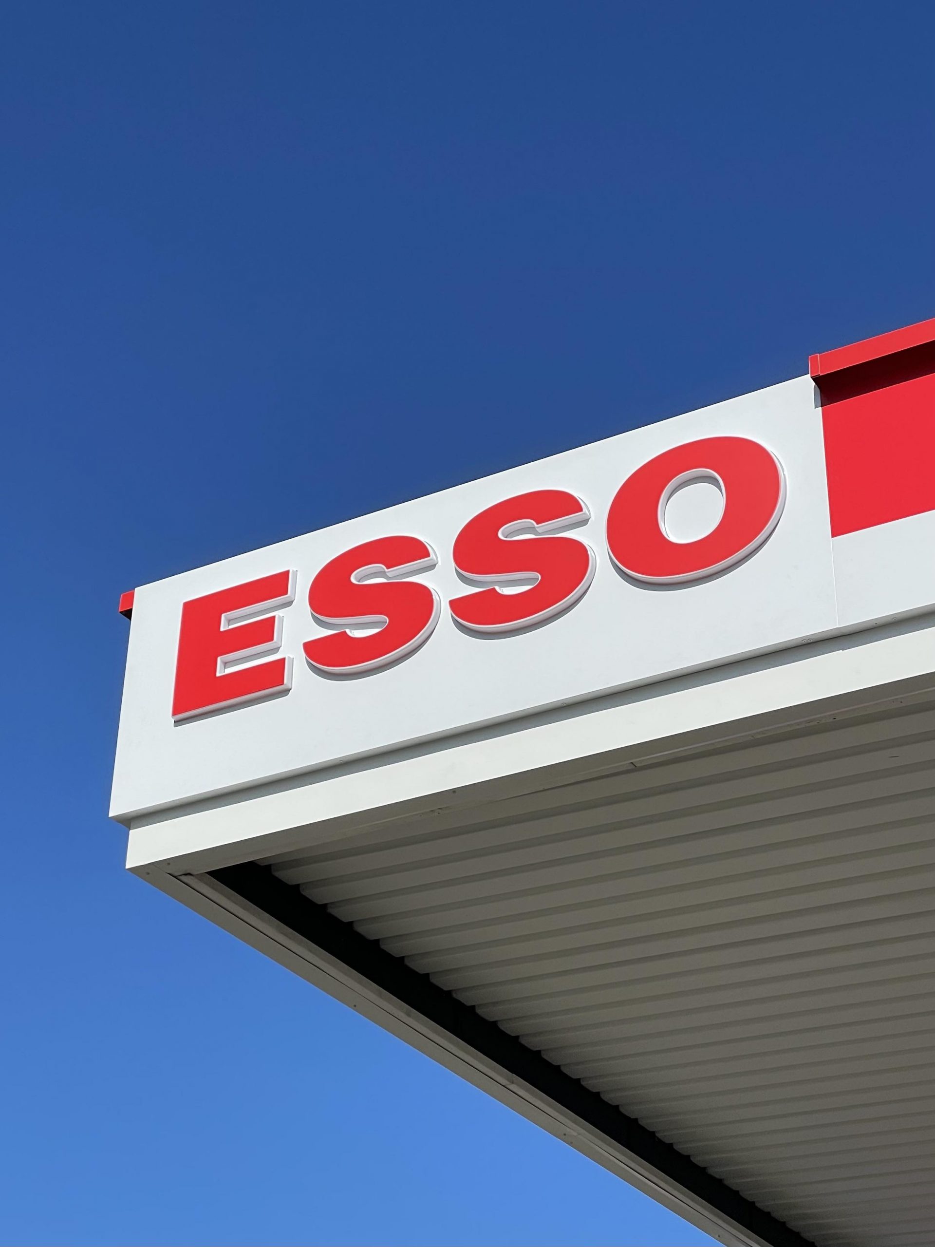 Esso Tankstelle 1